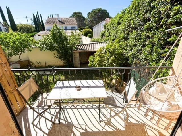 F2/4 Pers Plage-Commerces A Pieds-Parking Prive Saint Aygulf Exterior foto